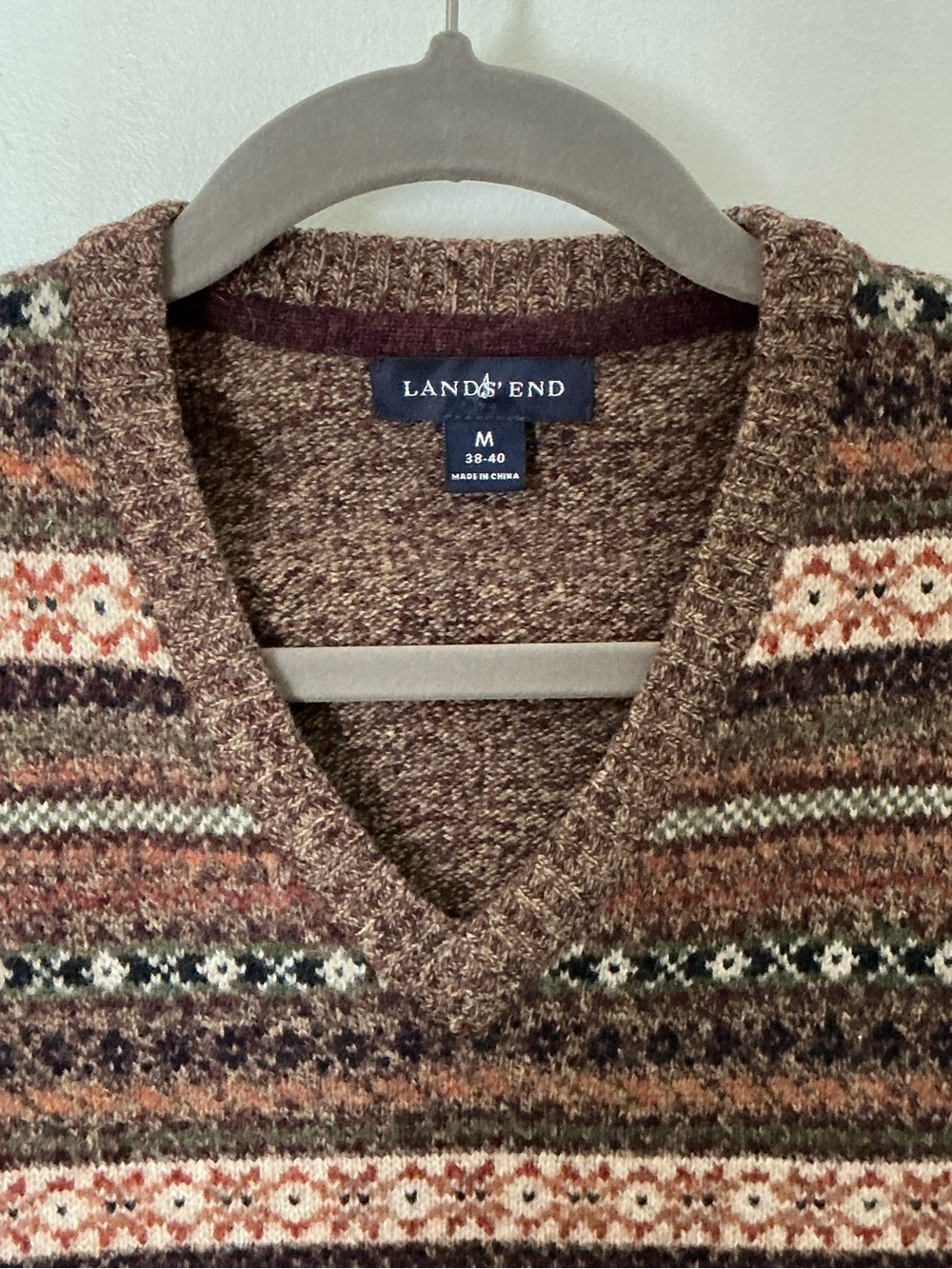Lands' End Men's Brown Fair Isle V-Neck Wool Sweater Vest - Picture 2 of 5